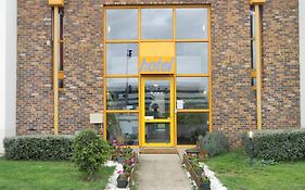 Class-Hotel